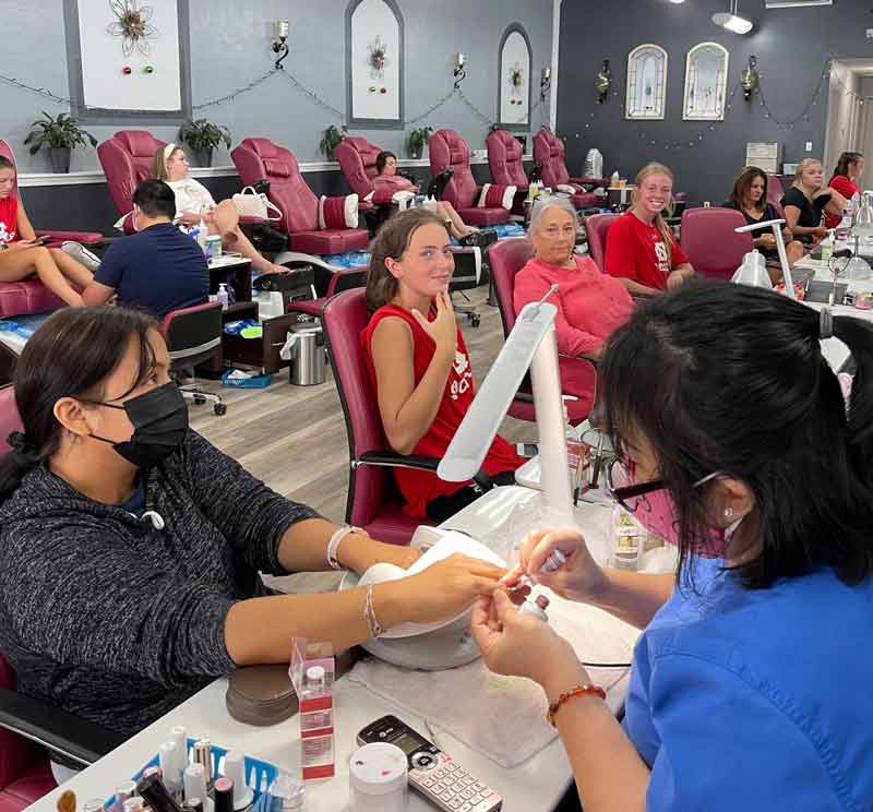 Tiệm  In Philadelphia MS-Sang Tiệm Nail Cần Thợ Nail In Philadelphia MS