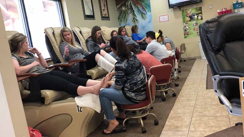 Tiệm Nails & Spa-Cần Thợ Nails Lương Ổn Định Từ $1200 – $2000/Tuần