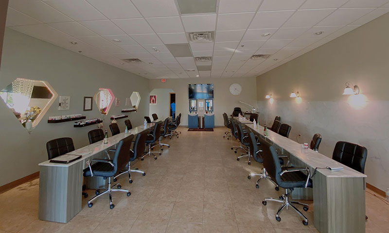 Diamond Nails & Spa-Cần Thợ Nails In Cary NC